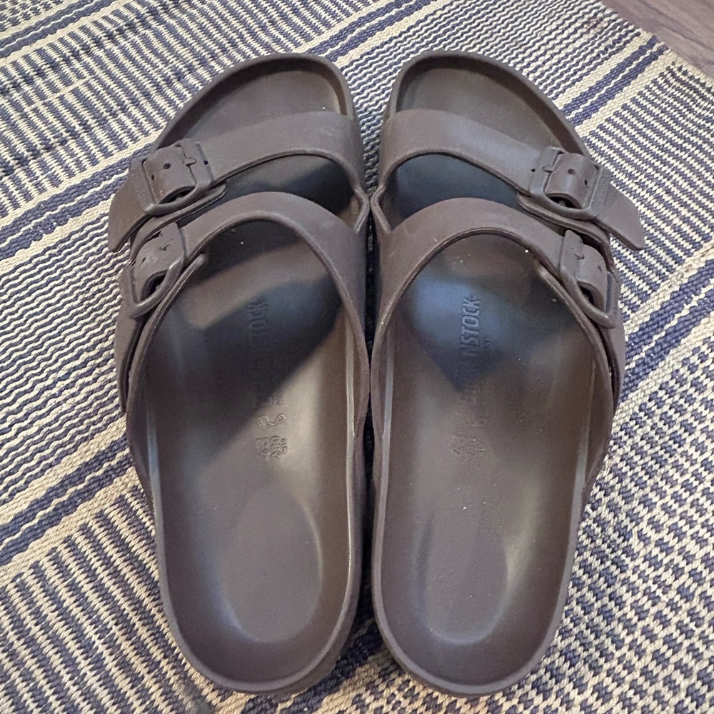 Men's Birkenstock Arizona essentials Brown Sandals - Picture 2 of 3